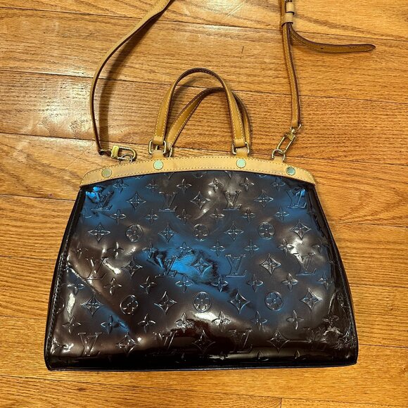 Louis Vuitton Amarante Monogram Vernis Leather Brea MM Bag - Picture 1 of 7